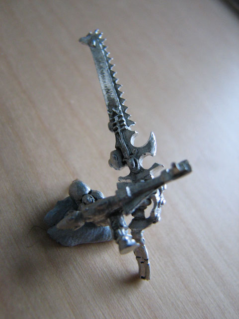 Striking Scorpion Exarch Chainsabre right arm
