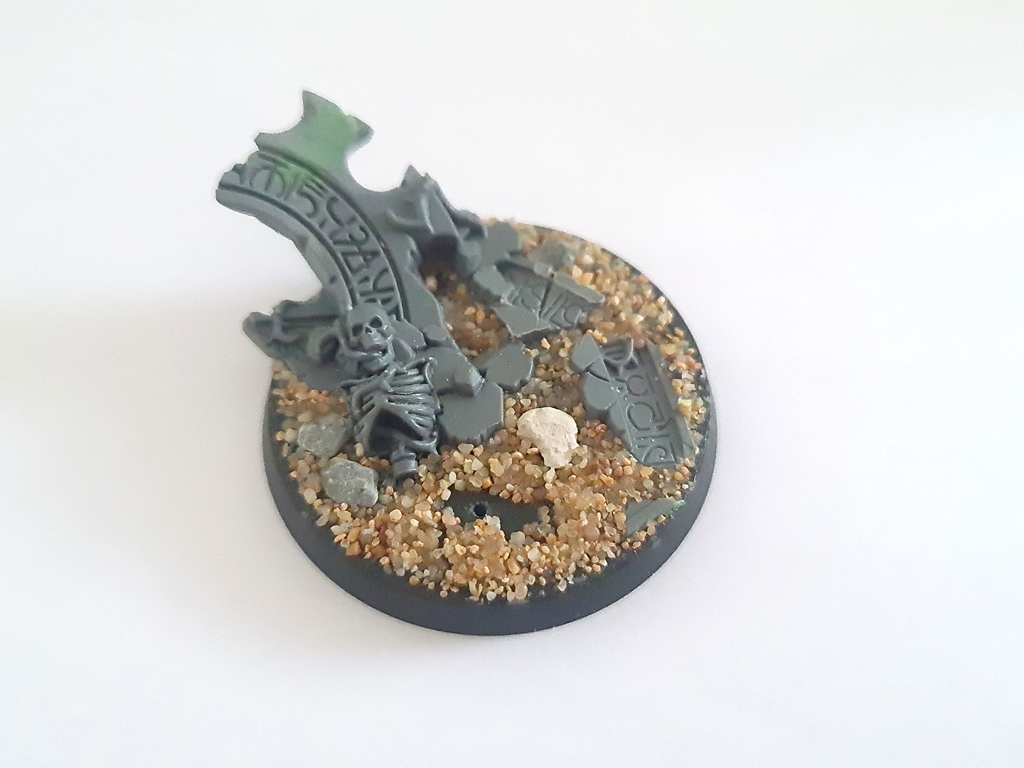 Eldar Phoenix Lord Asurmen conversion scenic base