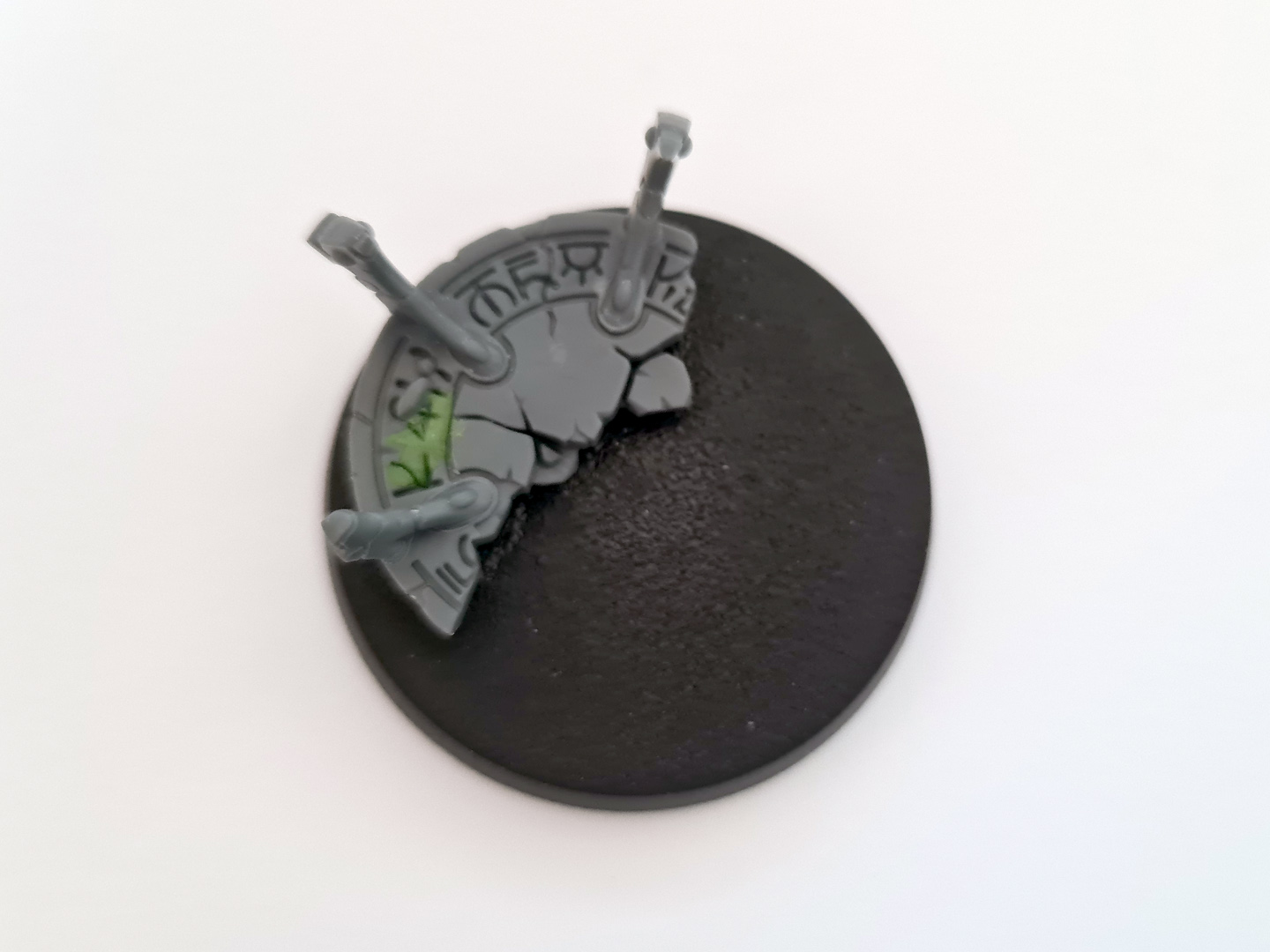 Eldar Phoenix Lord Fuegan scenic base close-up