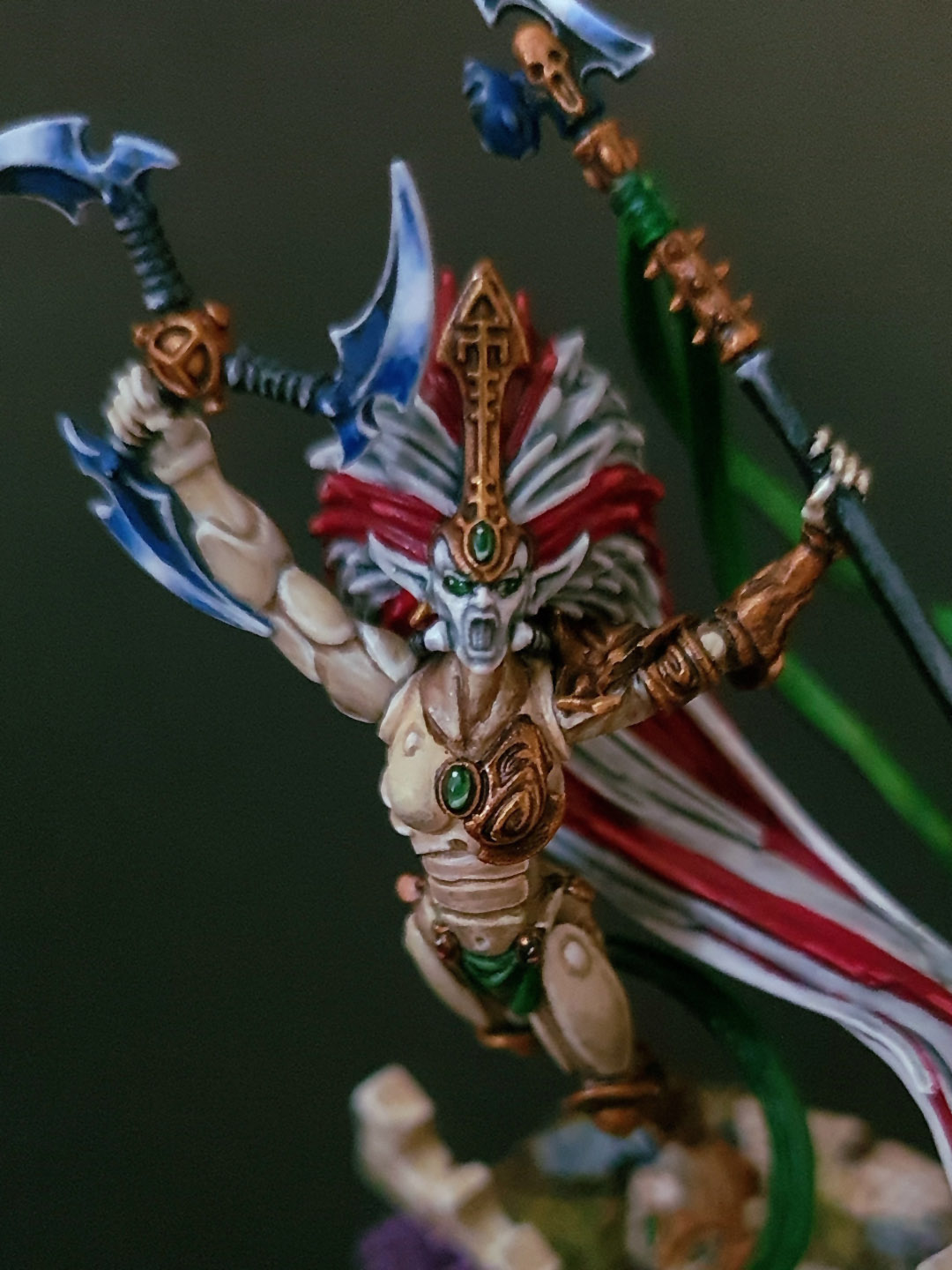 Jain Zar conversion head and face close-up