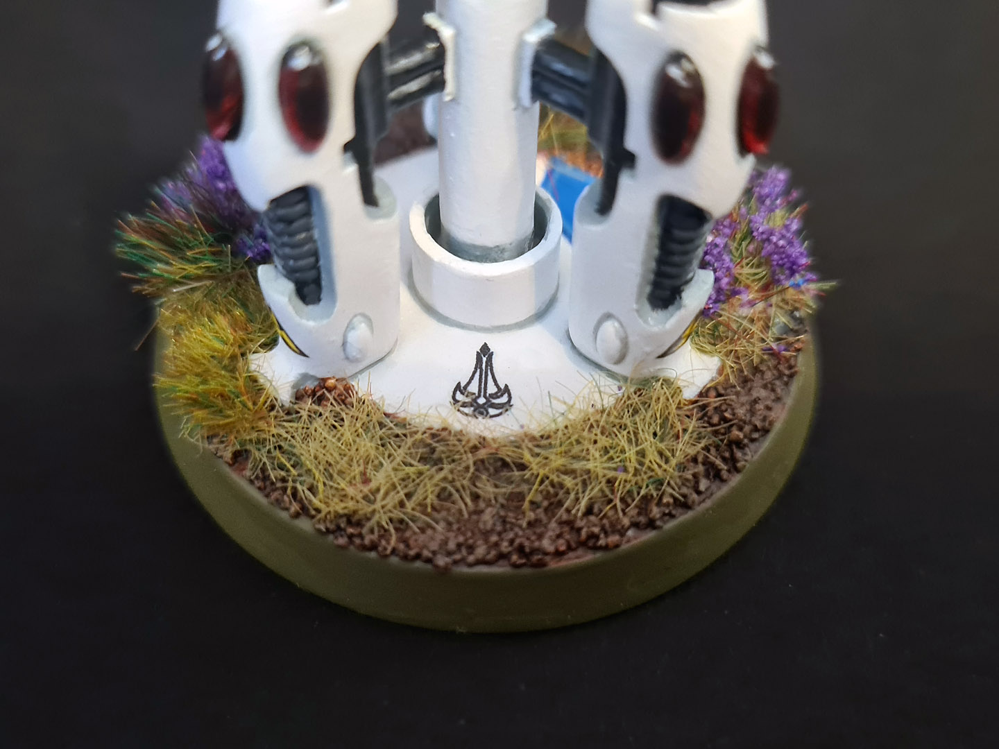 Eldar communications array converted scenery