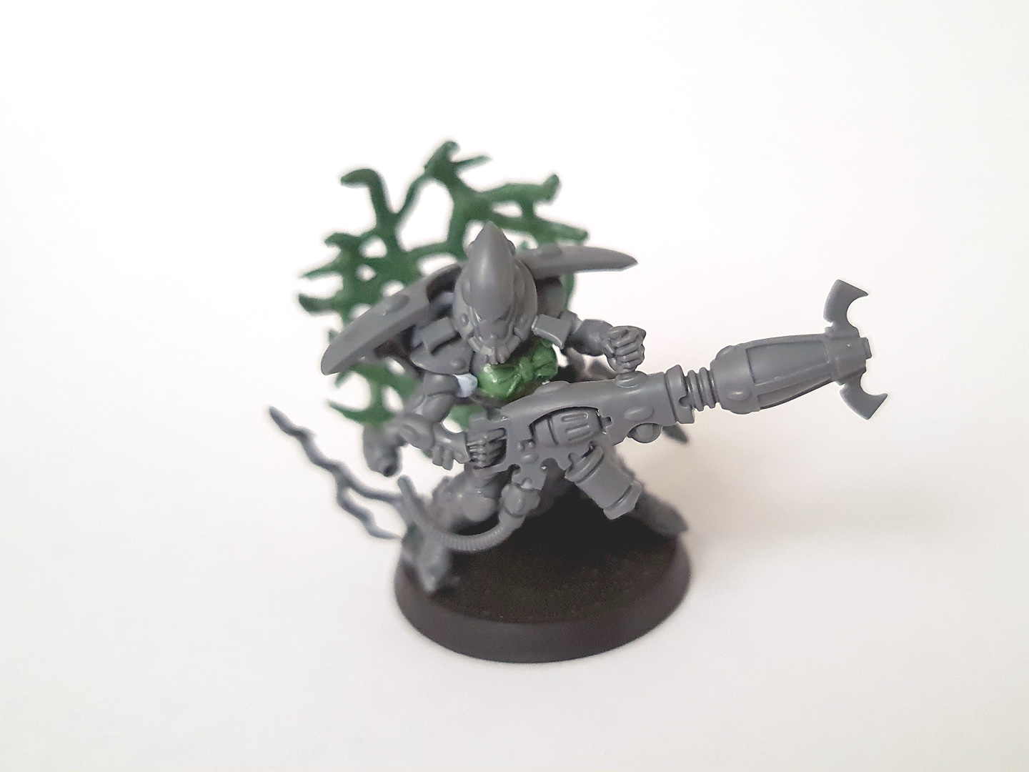Female Eldar Warp Spider conversion